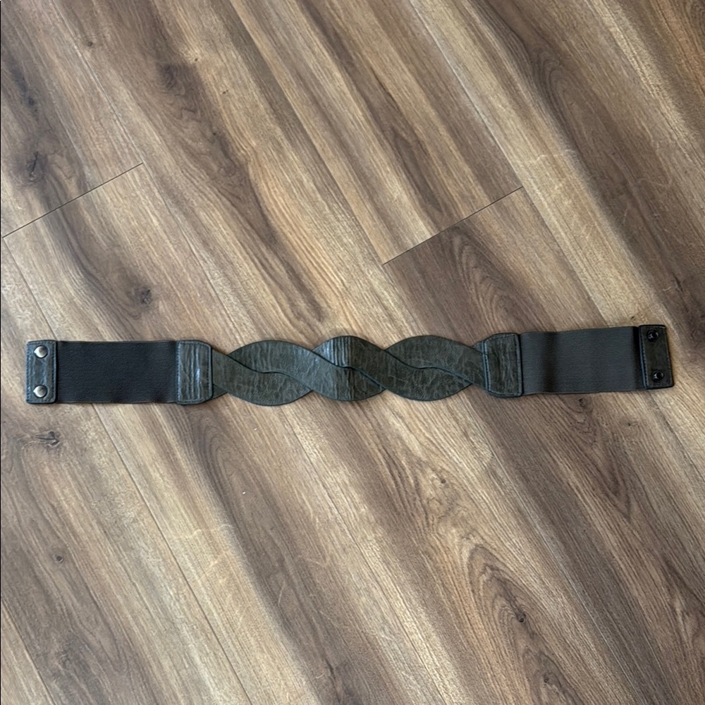 Women’s Charcol Leather Belt